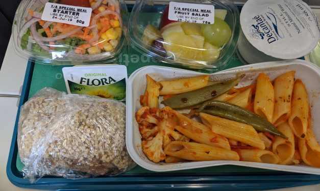Vegan meal in-flight fails – campaigners call on airlines to better cater for vegans